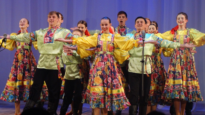 Ансамбль песни и танца «Зернышко» выступит на фестивале